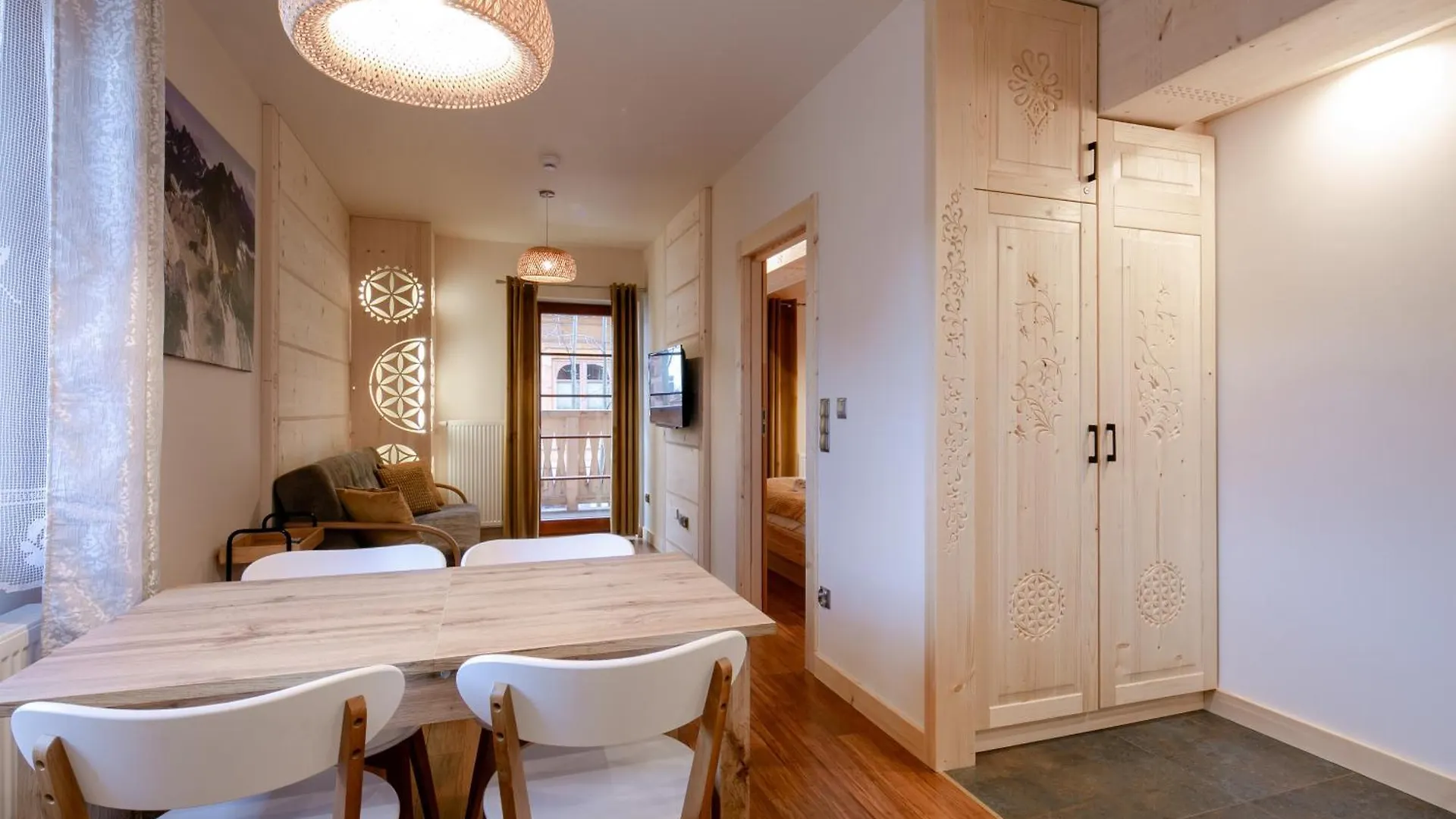 Apartment Gorskie Szczyty Apart & Spa Hawran Sauna Jacuzzi I Parking W Cenie! Zakopane Poland